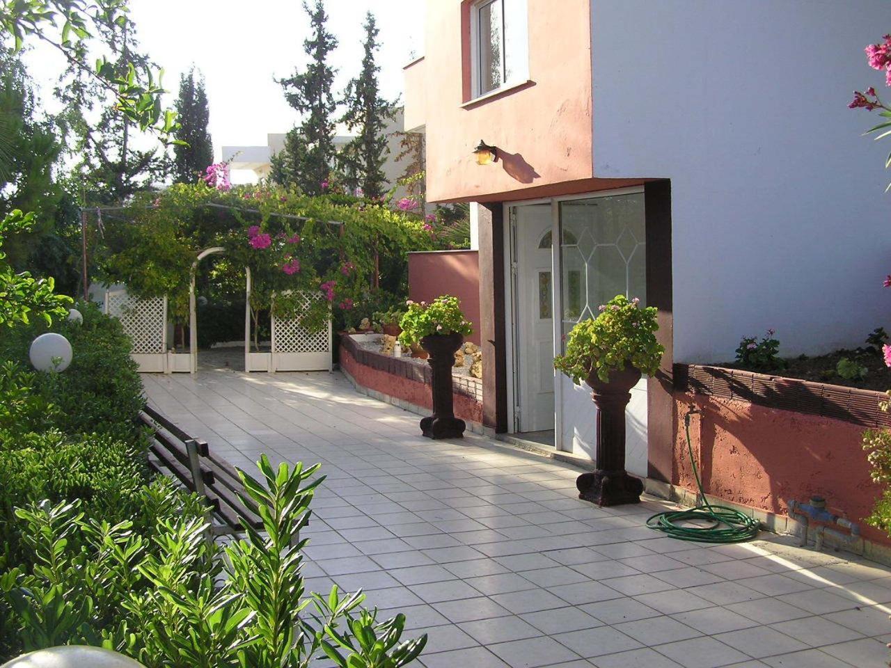 Knossos Aparthotel Pánormosz Kültér fotó