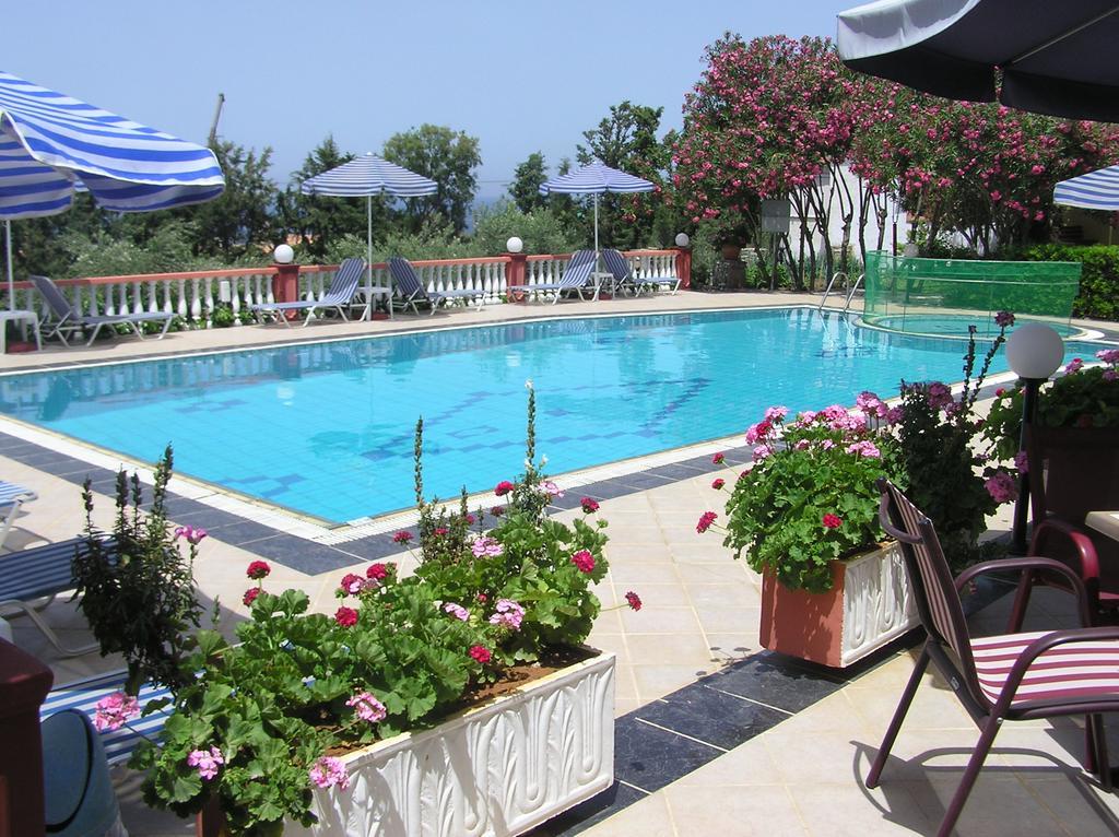 Knossos Aparthotel Pánormosz Kültér fotó