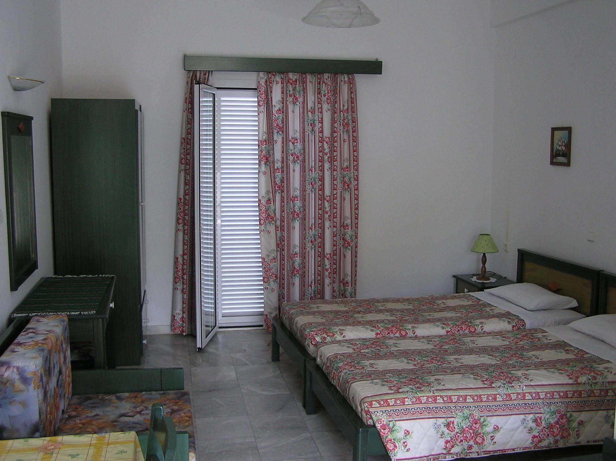Knossos Aparthotel Pánormosz Kültér fotó